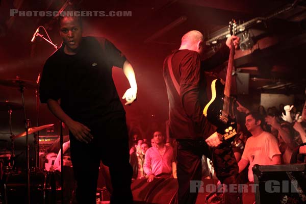 ZONE LIBRE VS CASEY AND B.JAMES - 2009-11-13 - PARIS - La Maroquinerie - 